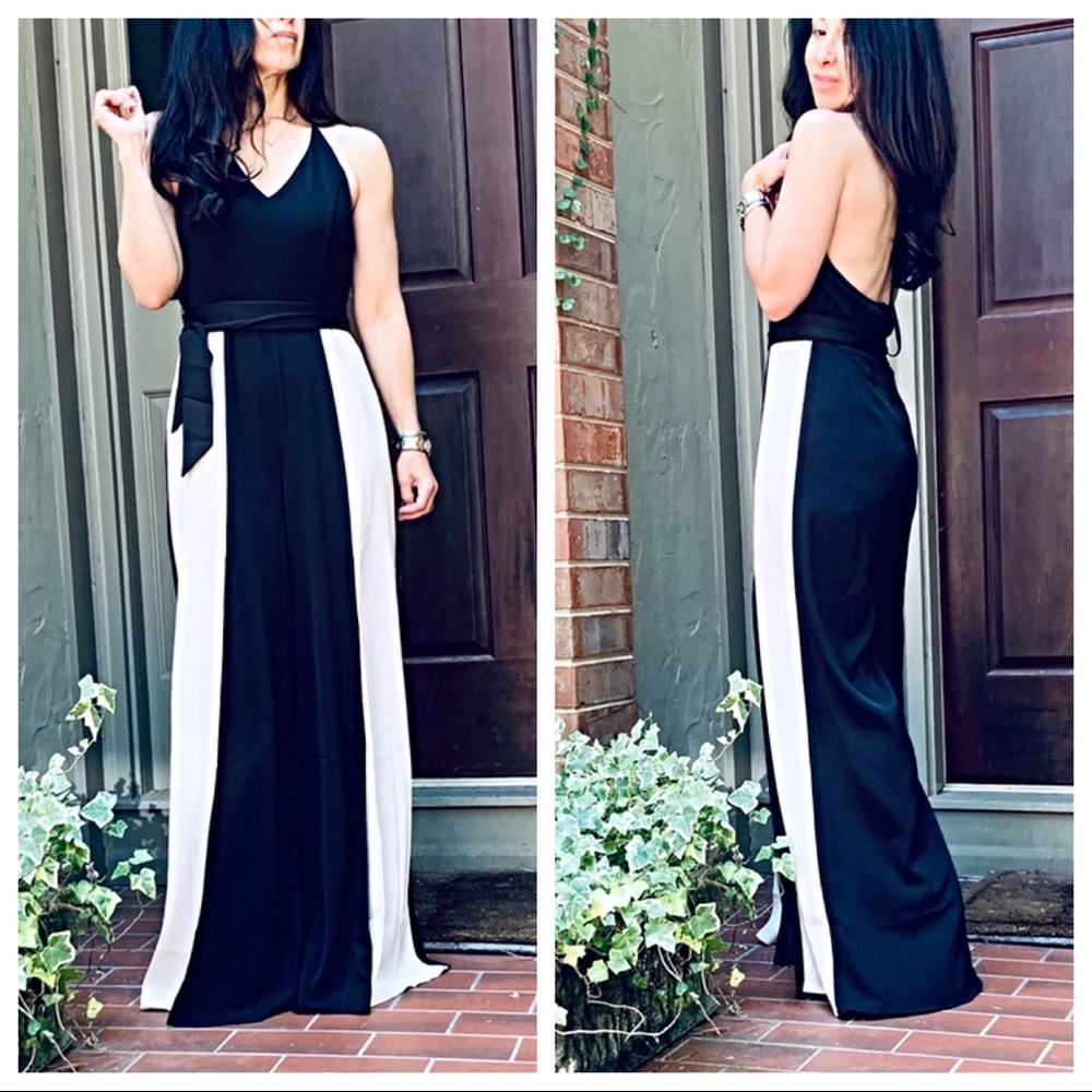 Gorgeous wide leg halter jumpsuit - Picture 4 of 7